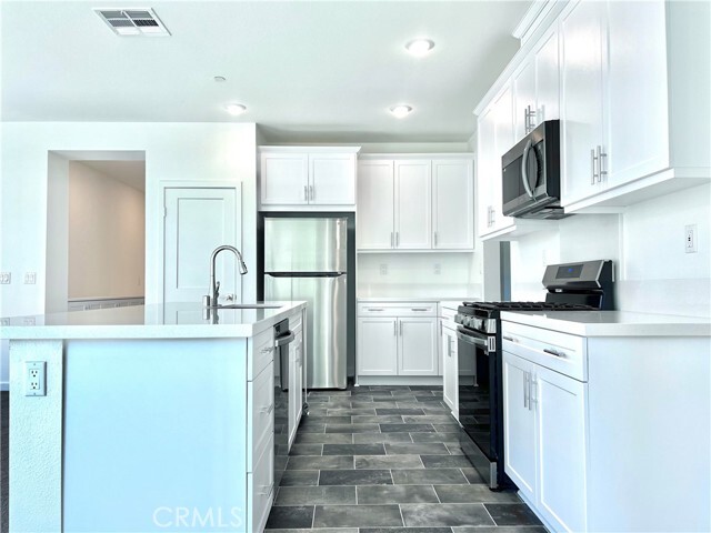 Building Photo - 109 Lugo Ln