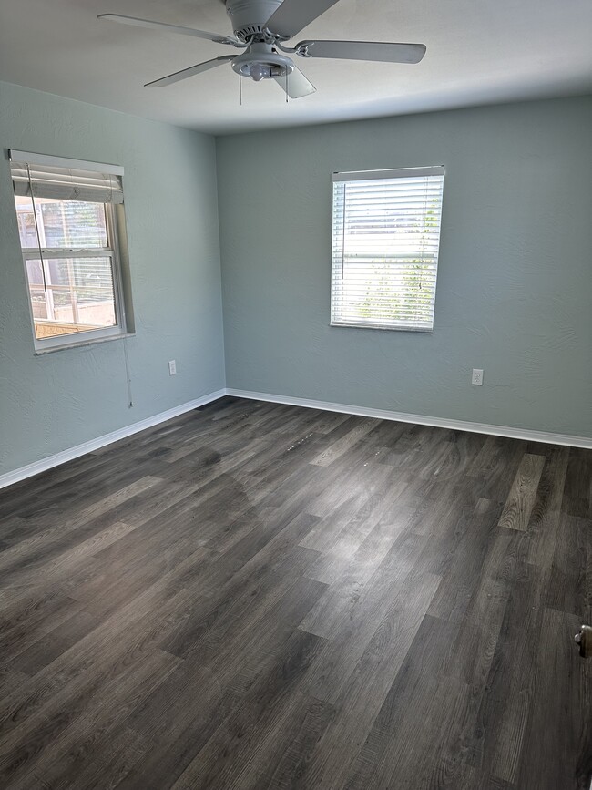 Photo - 3595 61st St N House