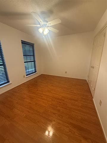 Foto del edificio - 5210 Manhassett Dr