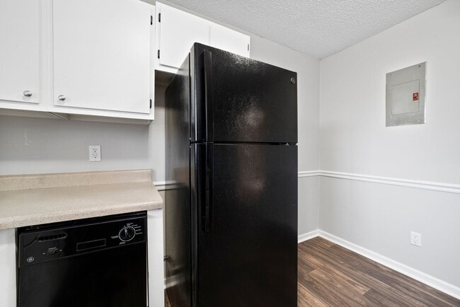 Foto del edificio - Mallard Creek Apartments