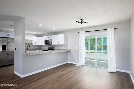 Building Photo - 1645 N Normandy Blvd