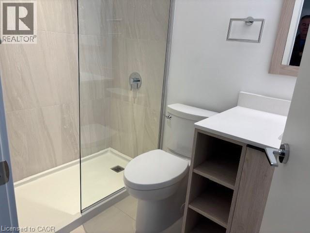 Building Photo - 1007 The Queensway