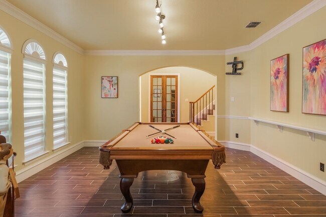 Foto del edificio - 3187 Blue Oak Dr