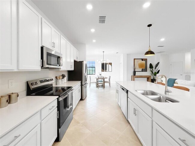 Building Photo - 5552 Summit Point Cir