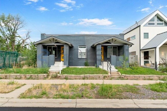 Building Photo - Unit