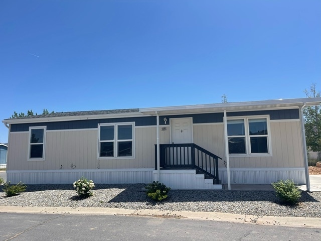Building Photo - Canyon View Homes