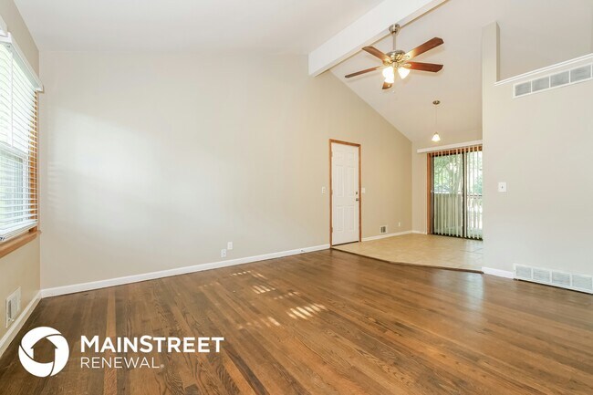 Foto del edificio - 7106 Ballentine St