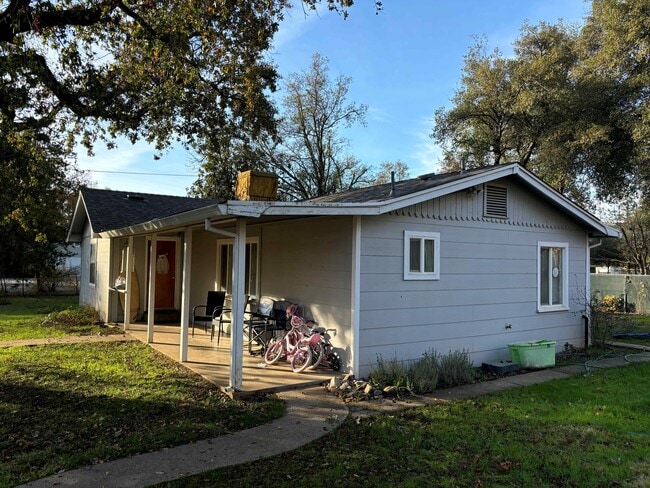 Building Photo - 20582 Prairie Ln