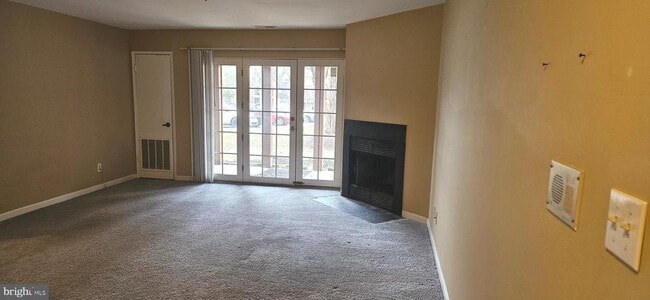 Foto del edificio - 4906 Columbia Rd