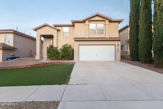 Building Photo - 7037 Luz De Espejo Dr