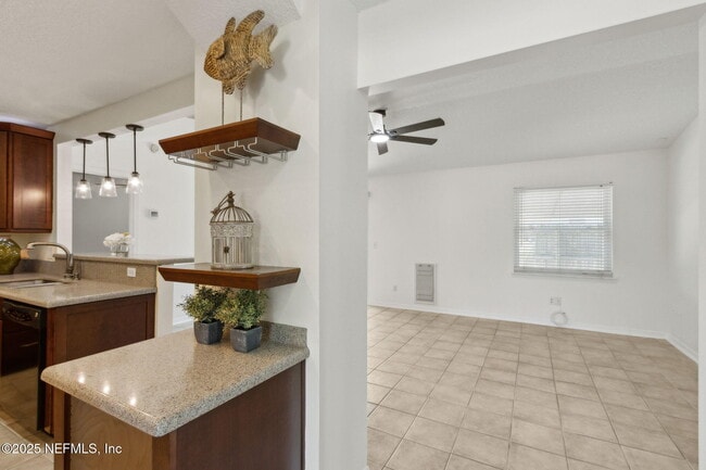 Building Photo - 13248 Arbor Vitae Dr