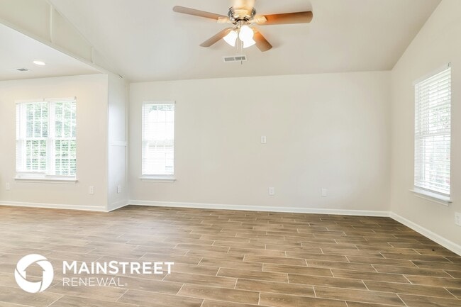 Foto del edificio - 2728 Lomond St