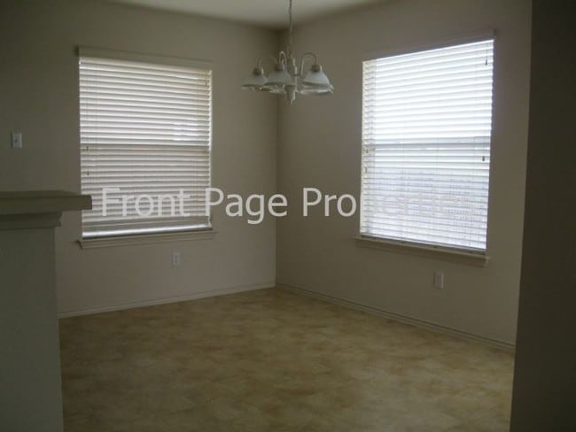 Building Photo - 1324 Peppermint Trl