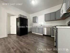 Building Photo - 174 7th St