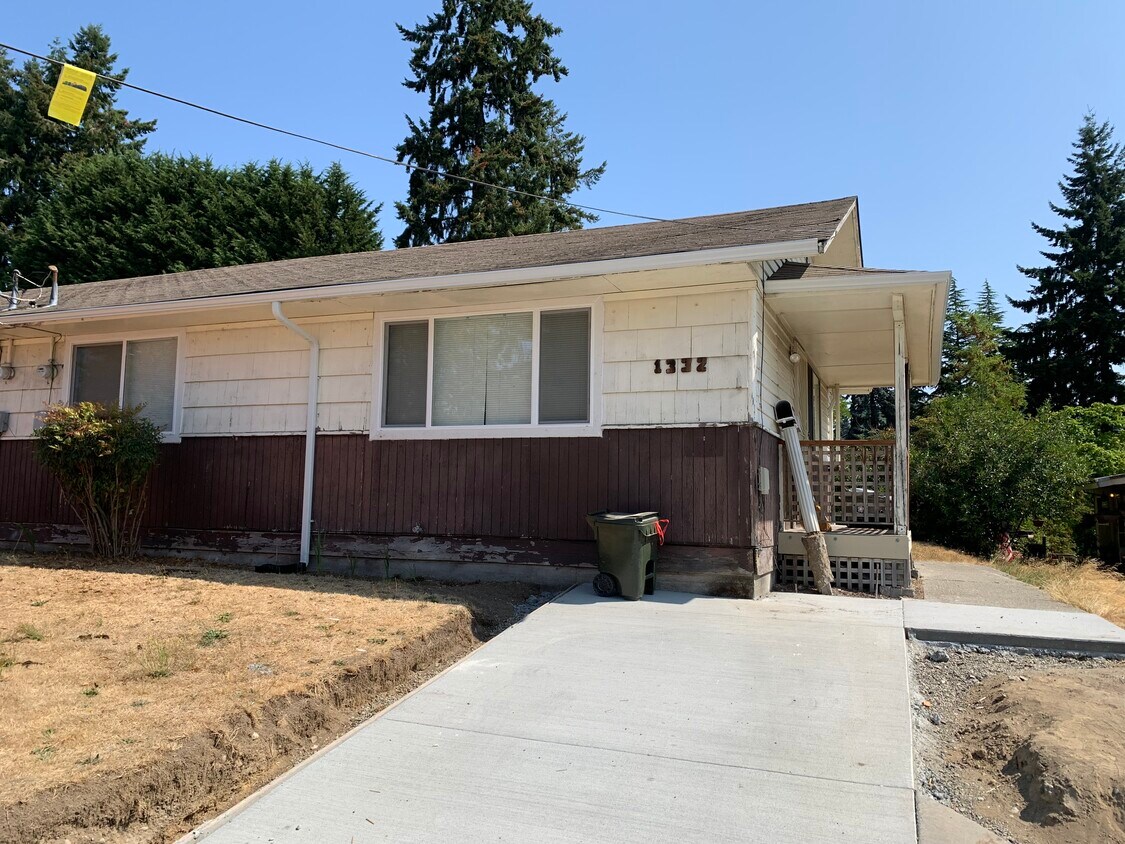 1332 Jefferson Ave NE, Renton, WA 98056 House Rental in Renton, WA
