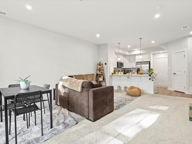 Photo - 17437 Southern Shores Dr Townhome
