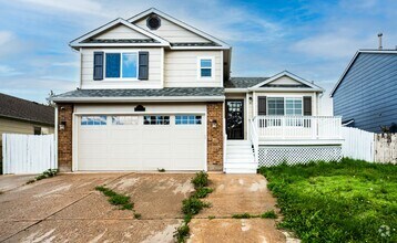 Building Photo - 2080 Woodsong Way