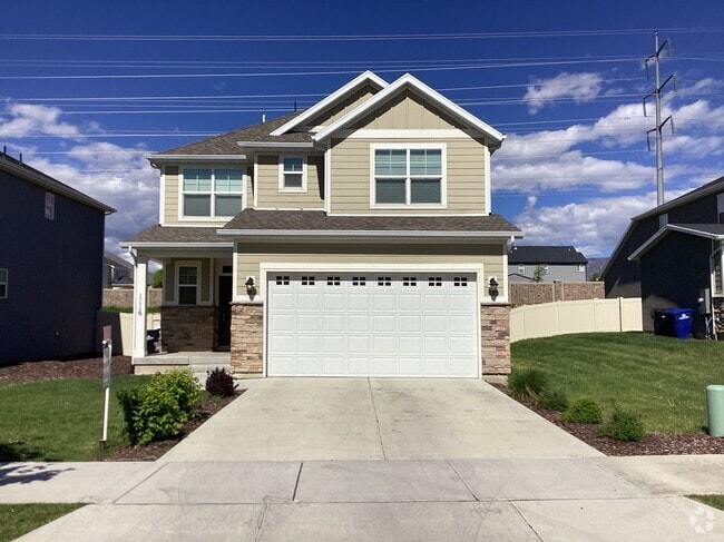 Building Photo - 1116 N Wagon Way