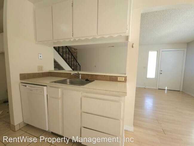 Building Photo - 2 br, 1 bath House - 701 Pennsylvania St
