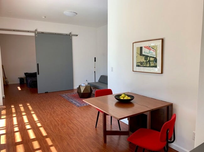 Building Photo - 1600 Wildwood Dr