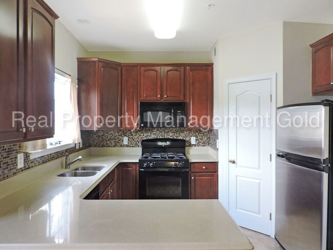 Building Photo - 7029 Chadds Ford Dr