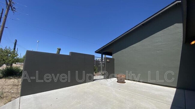 Foto del edificio - 1144 N 11th Ave