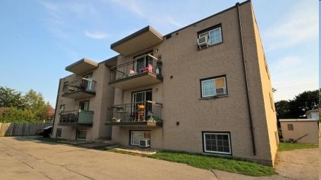 Building Photo - Orchard View Apartments