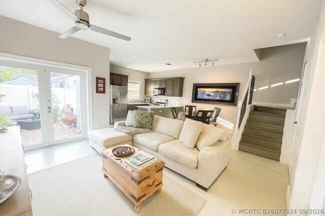 Foto del edificio - 303 SE 22nd St