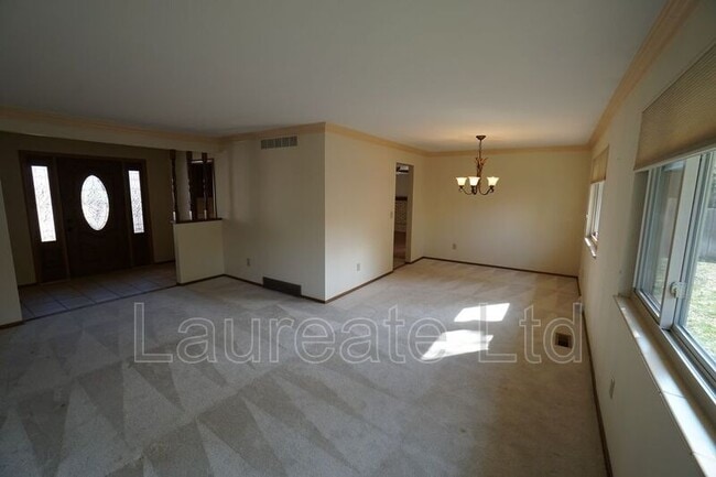 Building Photo - 7637 S Datura Cir W