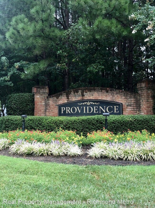 Building Photo - 8847 Providence Knoll Mews