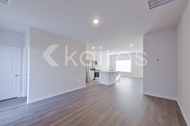 Foto del edificio - 2415 Banyan Cir