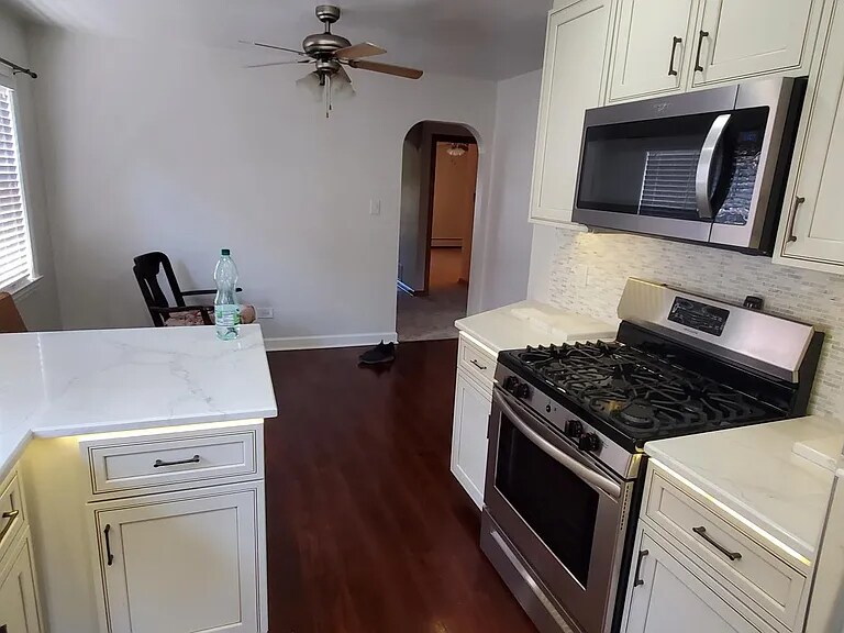 Foto principal - 5361 N Linder Ave