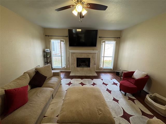 Foto del edificio - 3448 Lark Meadow Way