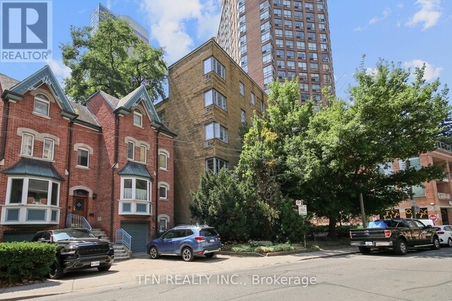 Building Photo - 26-626 St Joseph St