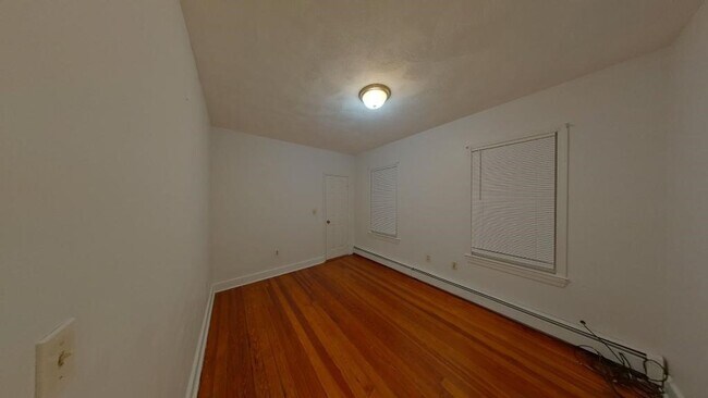 Building Photo - 38 Hecla St
