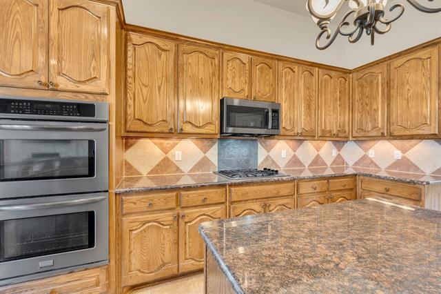 Foto del edificio - 1297 Forest Green Dr