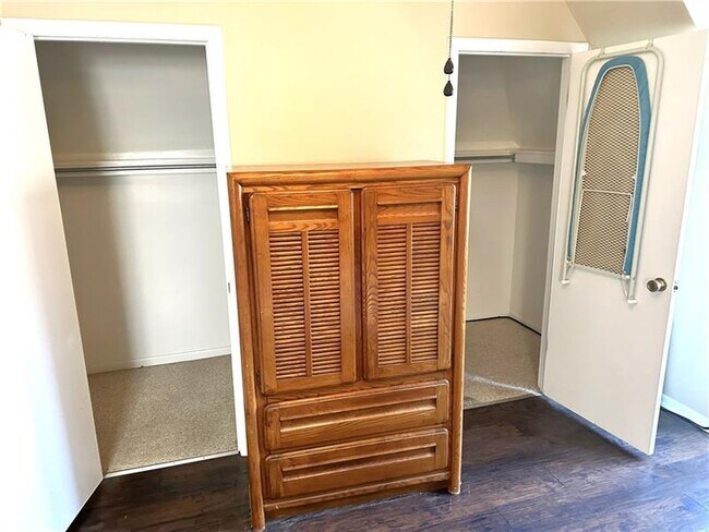 Foto del edificio - 5915 Alder St