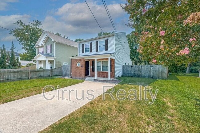 Photo - 49 Fulton St House