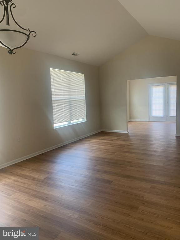 Foto del edificio - 207 Devon Ln