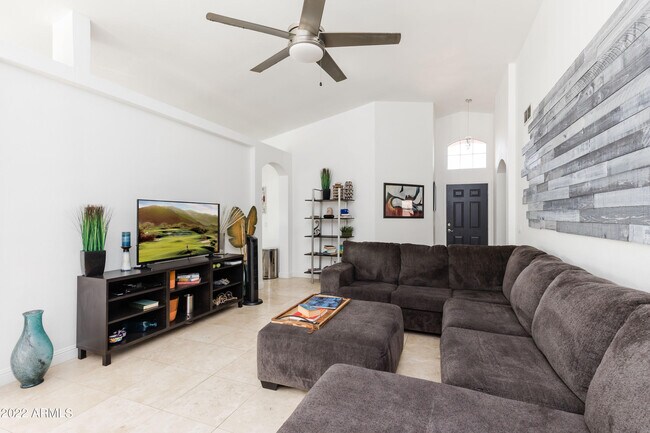 Building Photo - 3413 E Oraibi Dr