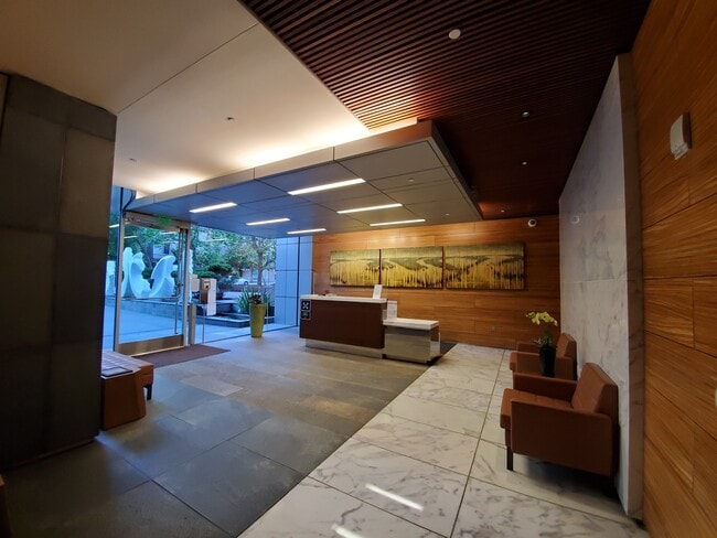 Building Photo - 631 Folsom St