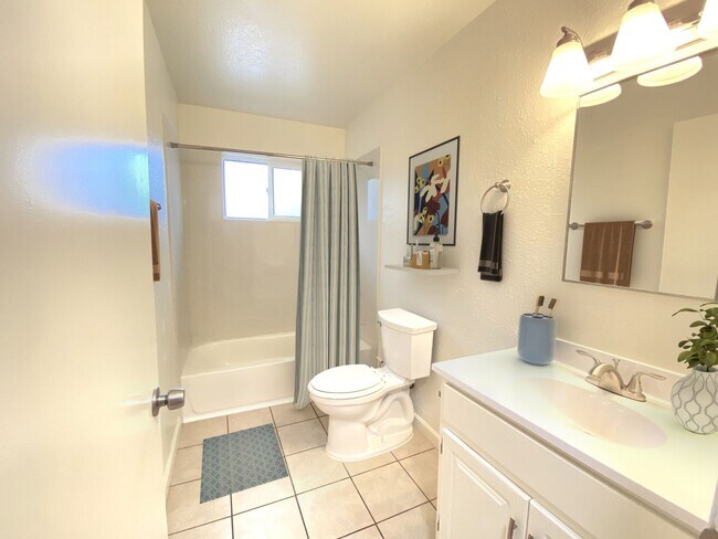 Foto del edificio - 3544 Auburn Blvd