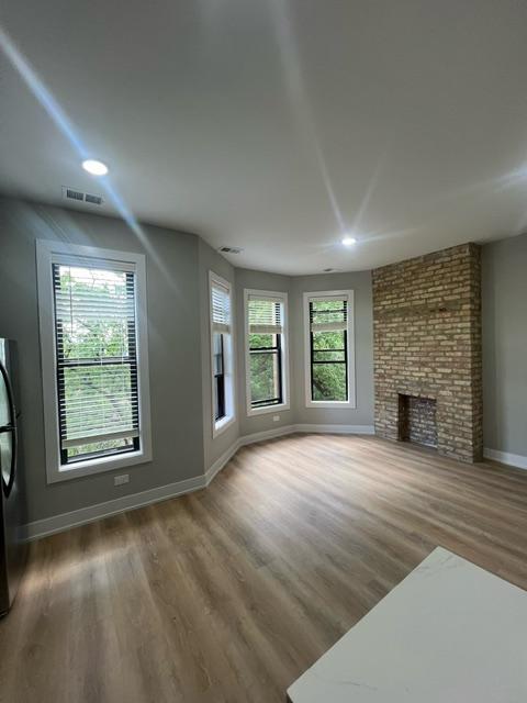 Building Photo - 2 bedroom in Chicago IL 60614