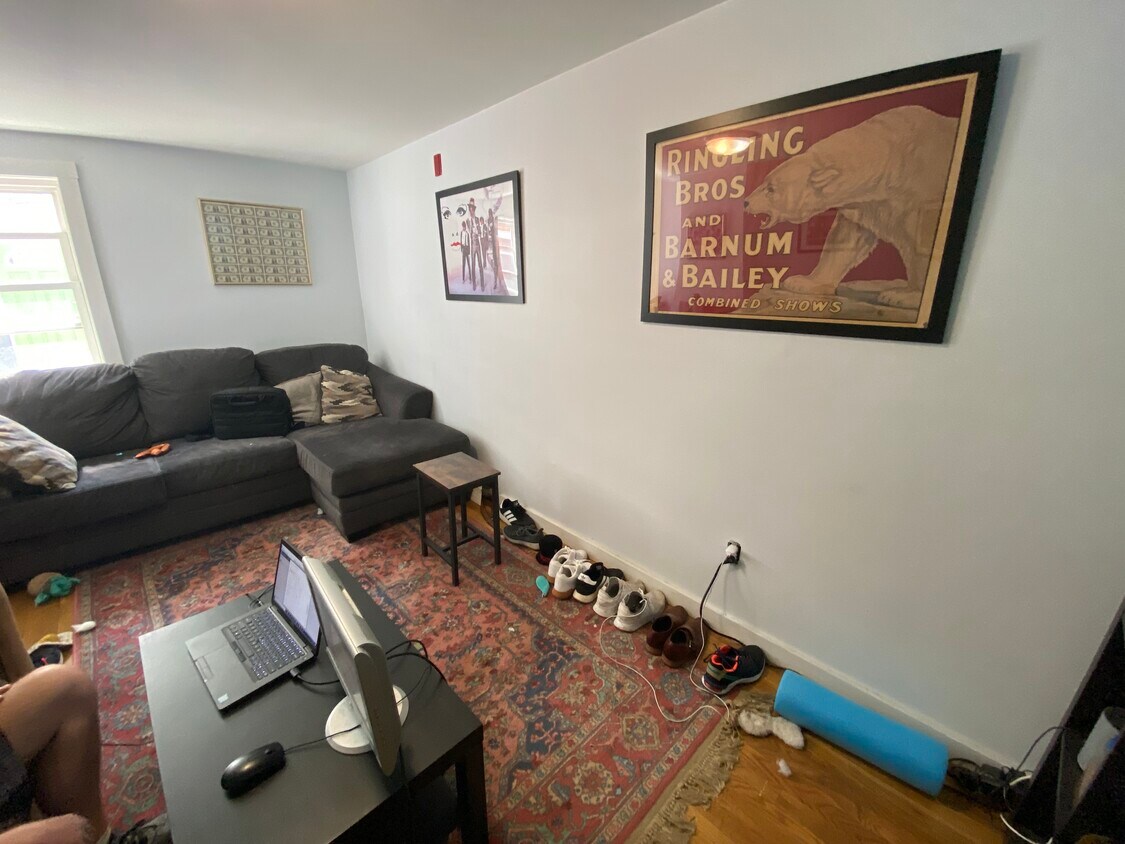 Foto principal - 266 Gold St