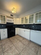 Building Photo - 2303 Barton Village Cir