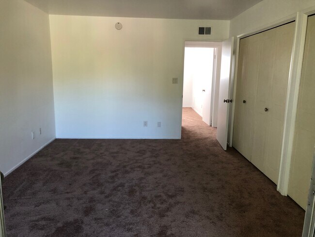 Dormitorio principal - 5215 Sepulveda Blvd