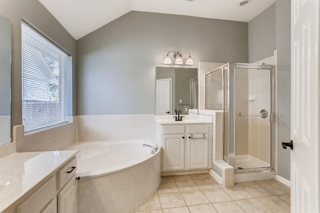Foto del edificio - 6312 Taylorcrest Dr
