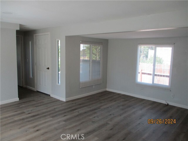 Building Photo - 25806 Creag Ave