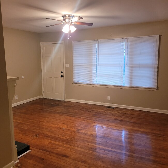 Foto del edificio - 3152 Corley St NW