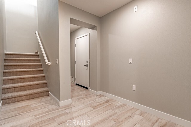 Foto del edificio - 3189 Doheny Way